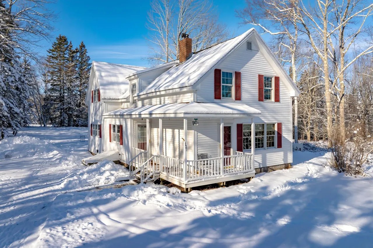 New Listing: 127 Beech Hill Road, Mount Desert, ME 04660 – $650,000