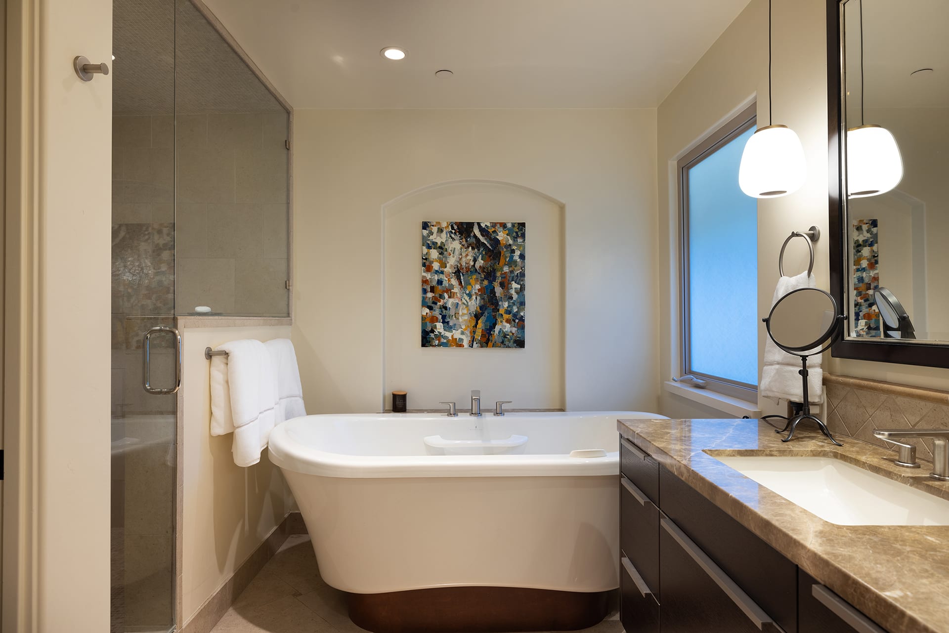 Modern Monterey Paradise - 700 Fernwood Ave