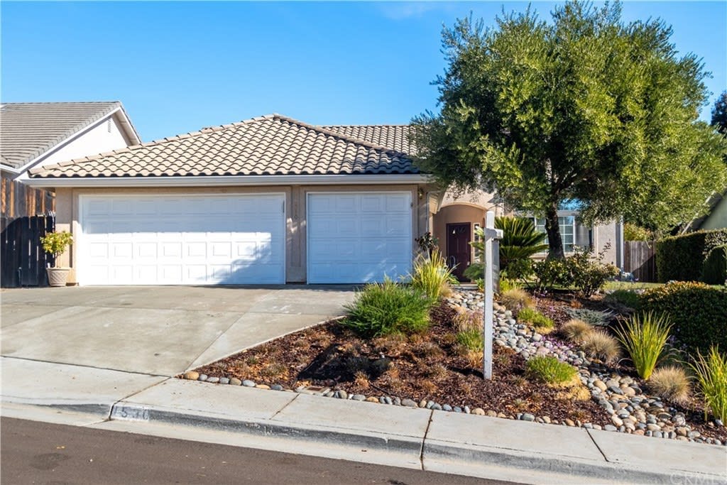 1530 Via Arroyo