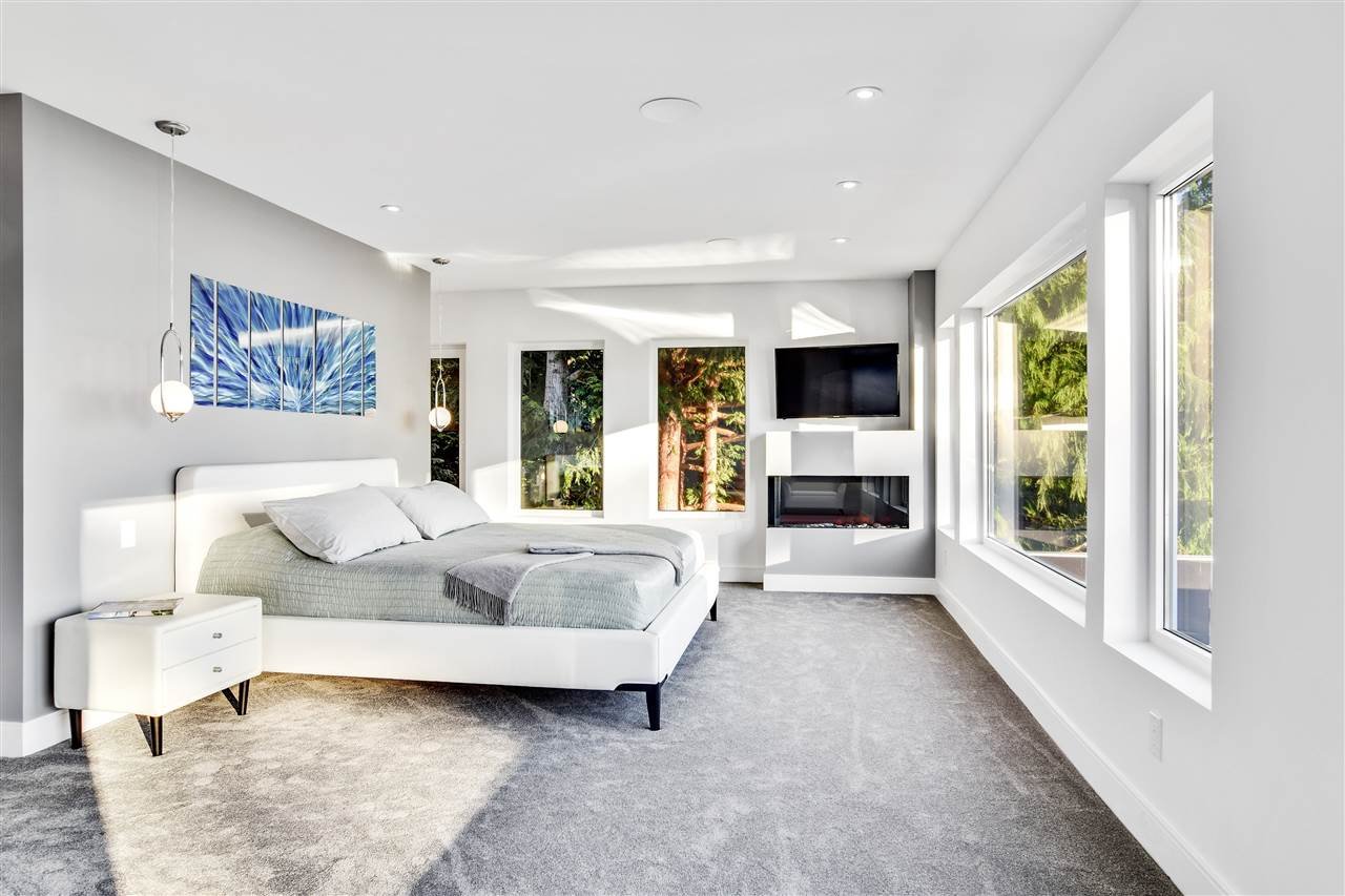 233 Bayview Rd
