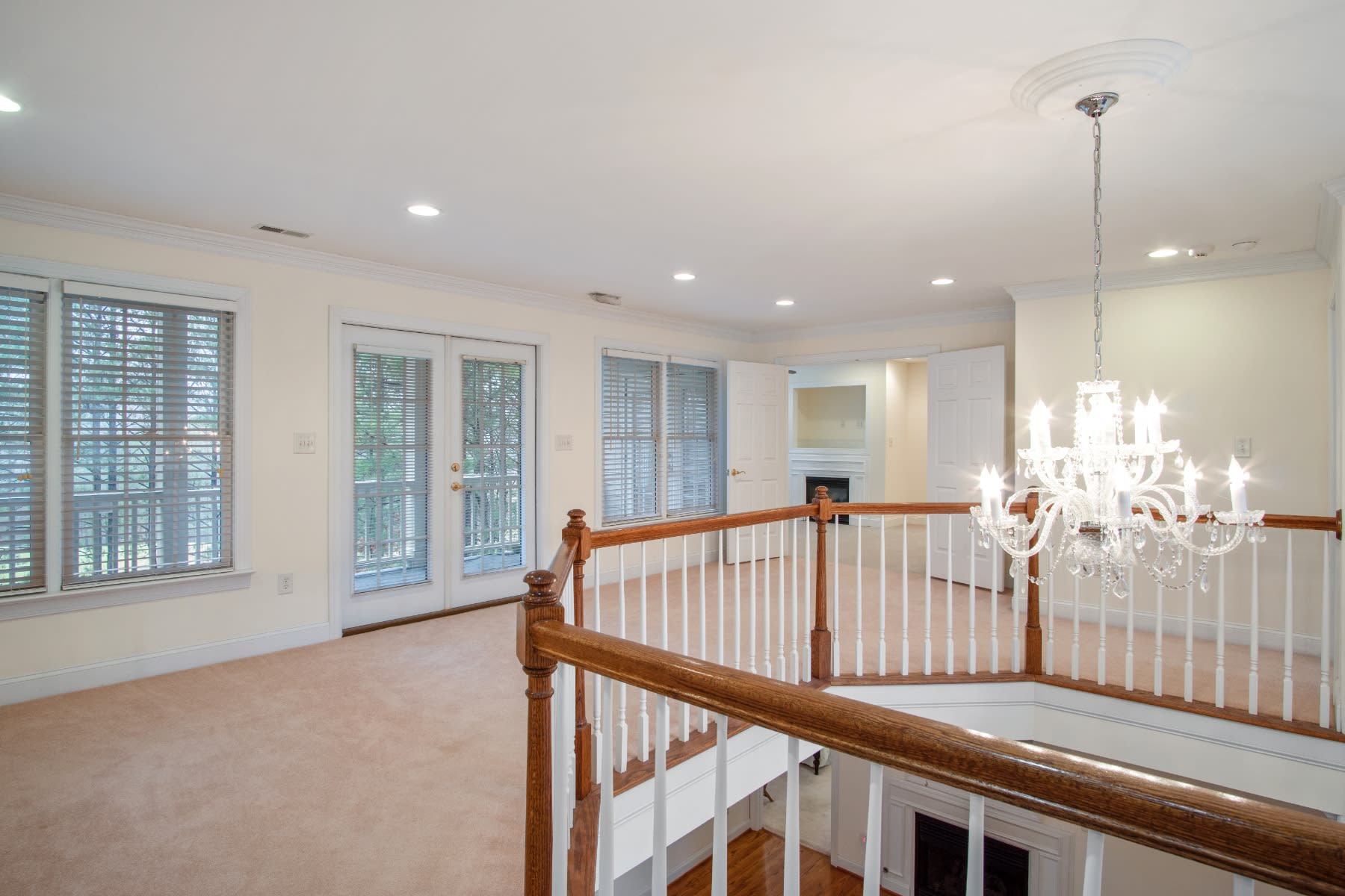 11591 Royal Lane
