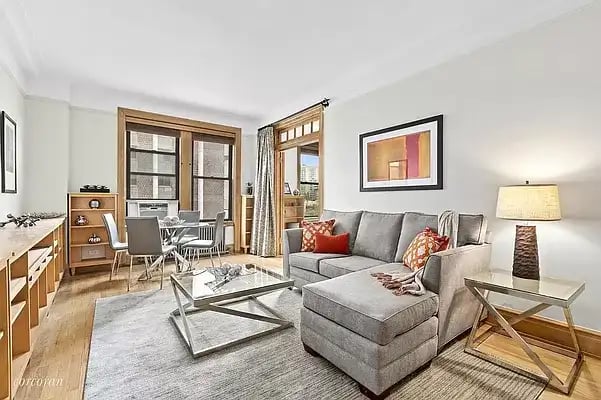 176 West 87th Street Unit: 7A