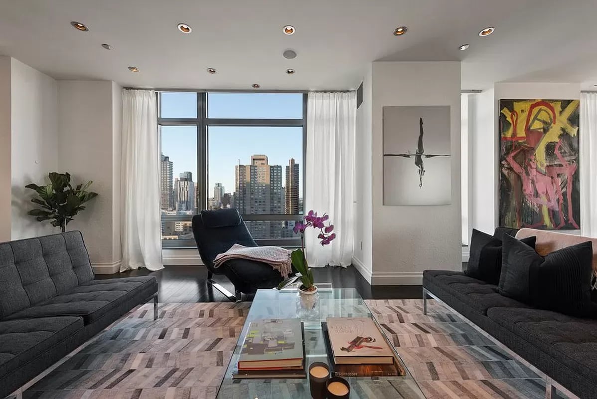 450 East 83rd St, #21B