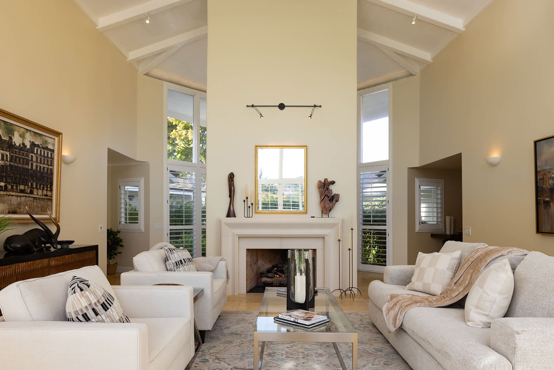 Quail Lodge Living - 7077 Fairway Place