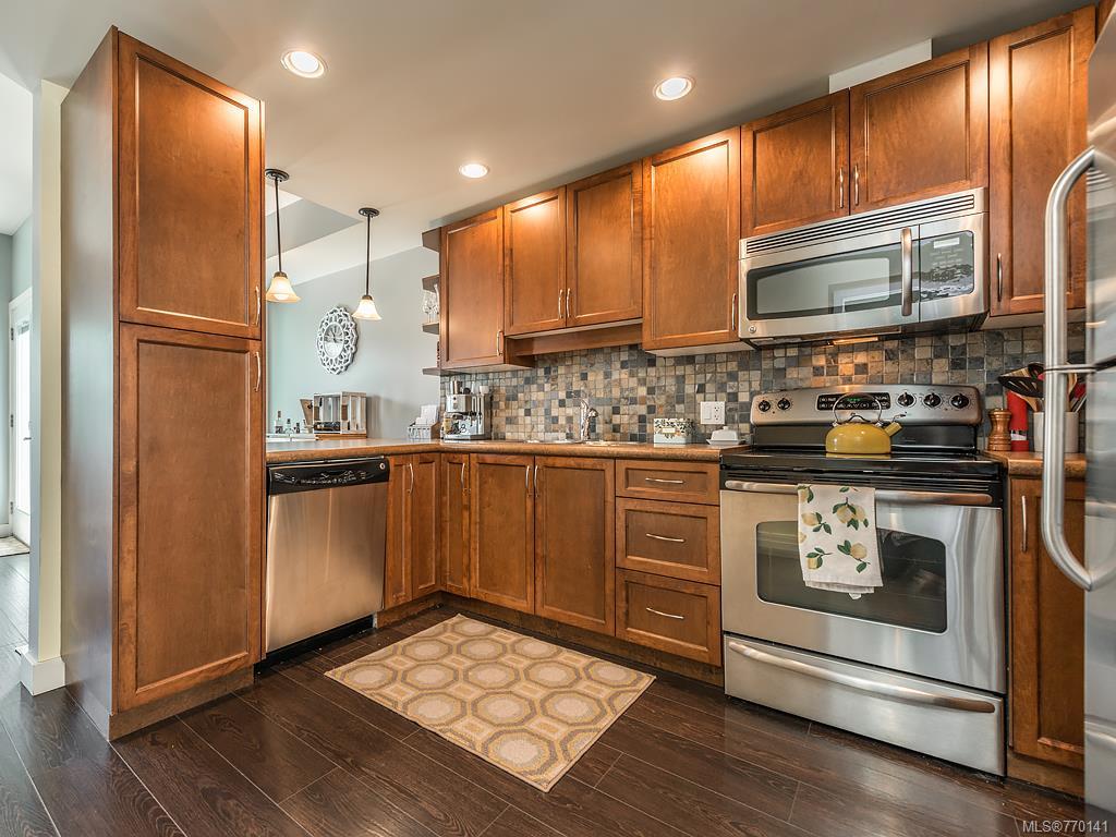 2693 Azalea Lane, Langford