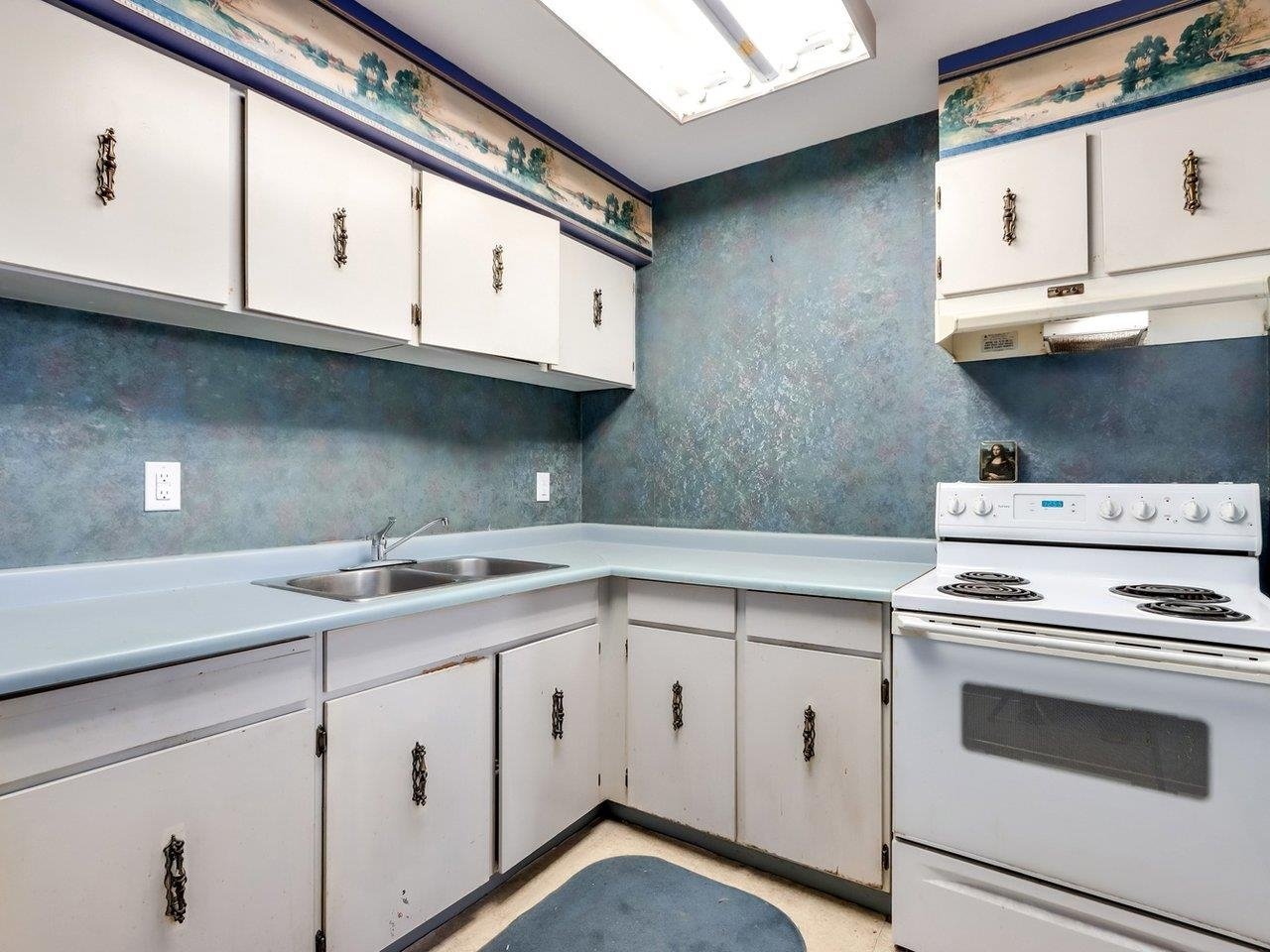 1402-3737 Bartlett Ct