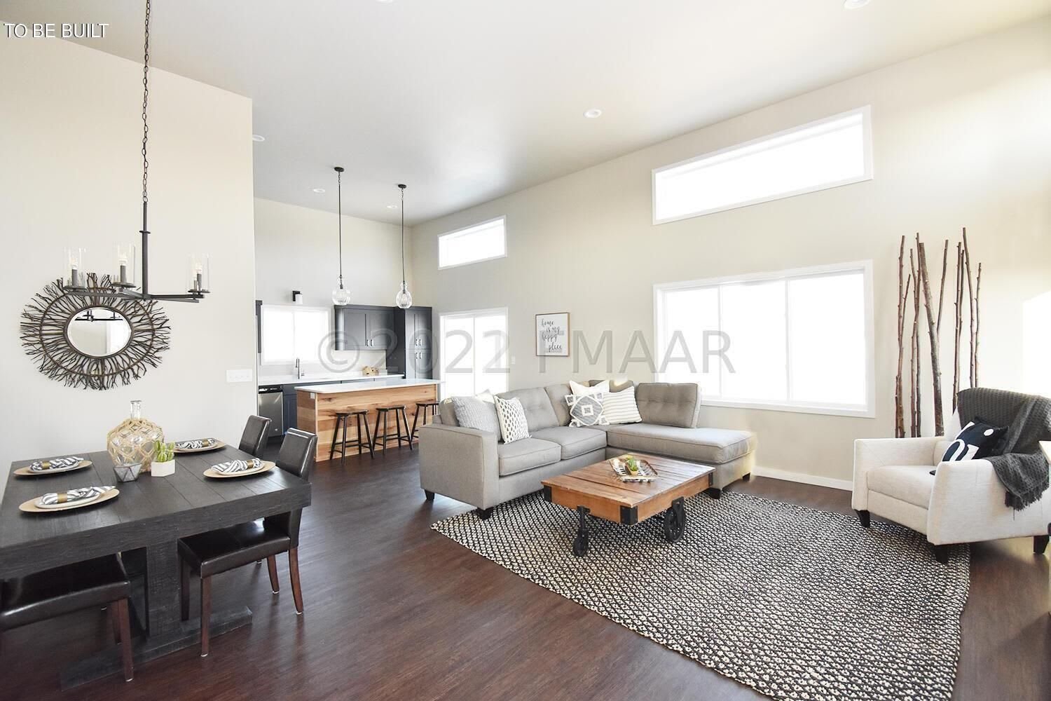 2240 GRIFFIN DR., S 