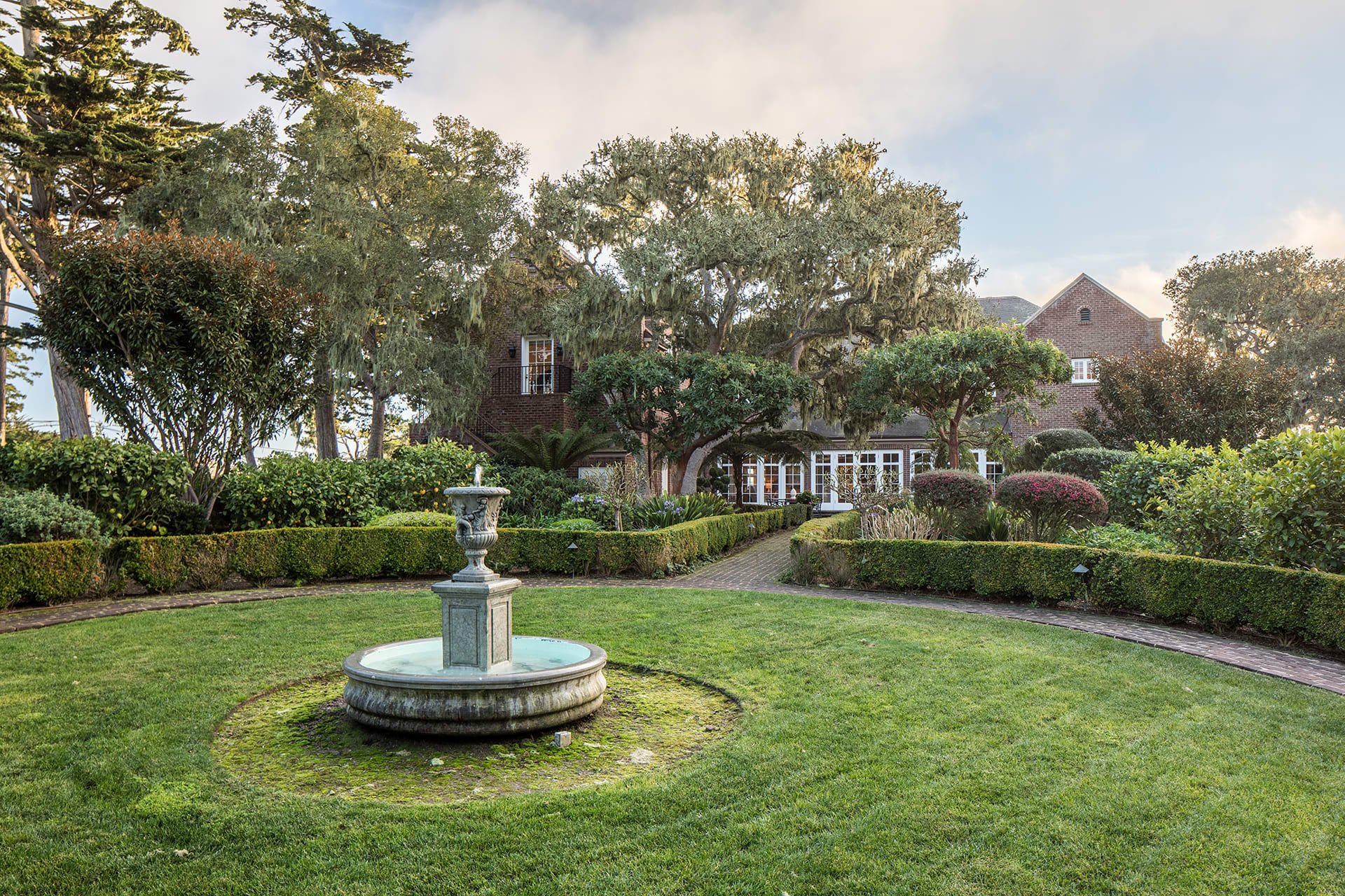 Padre Manor - Pebble Beach Oceanview Estate