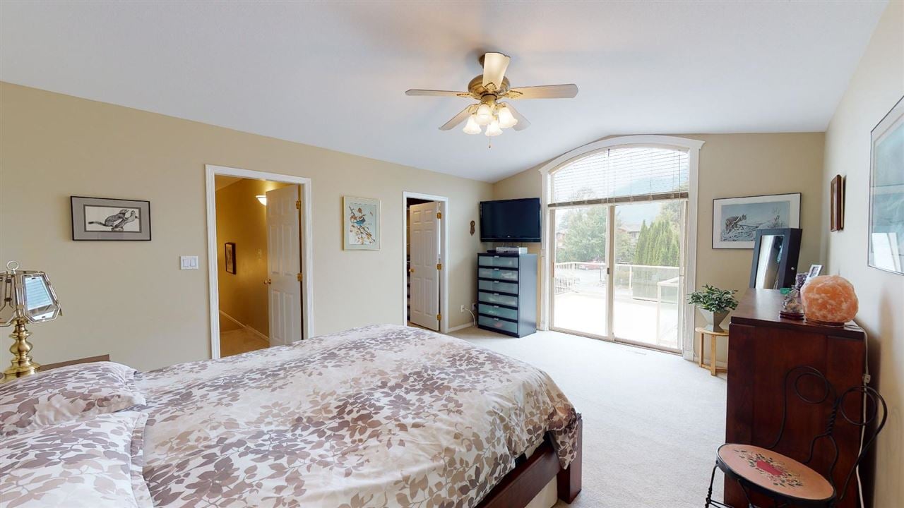 1020 Tantalus Pl