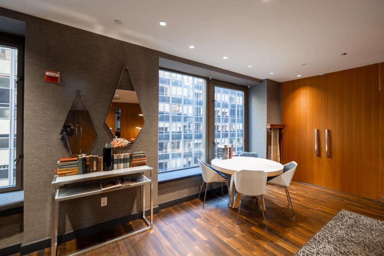 75 Wall Street, Apt 36-A