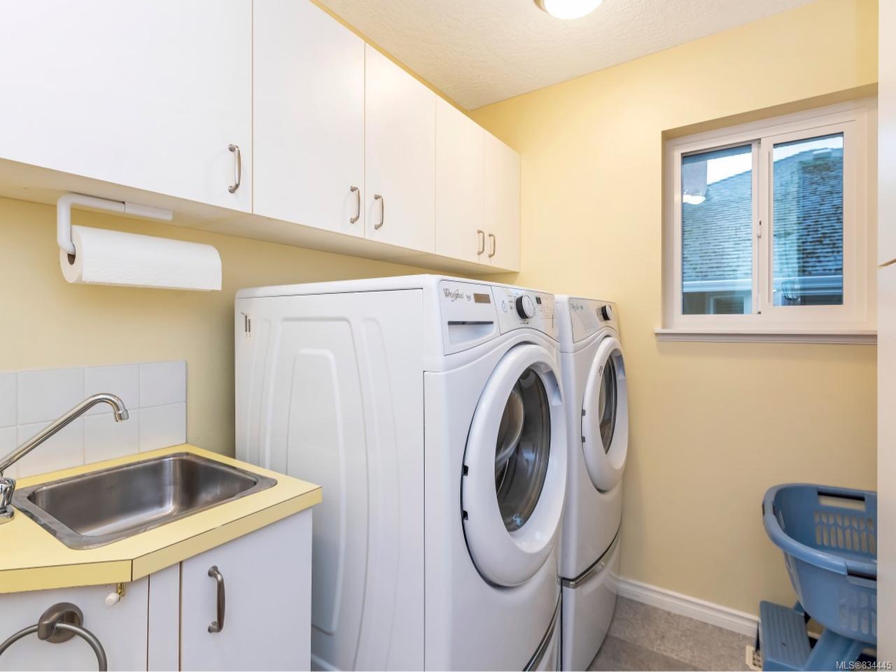 3641 Panorama Ridge, Cobble Hill