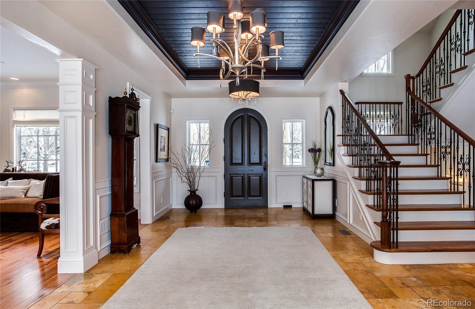 8  Viking Drive