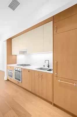22-18 Jackson Avenue Unit: 604