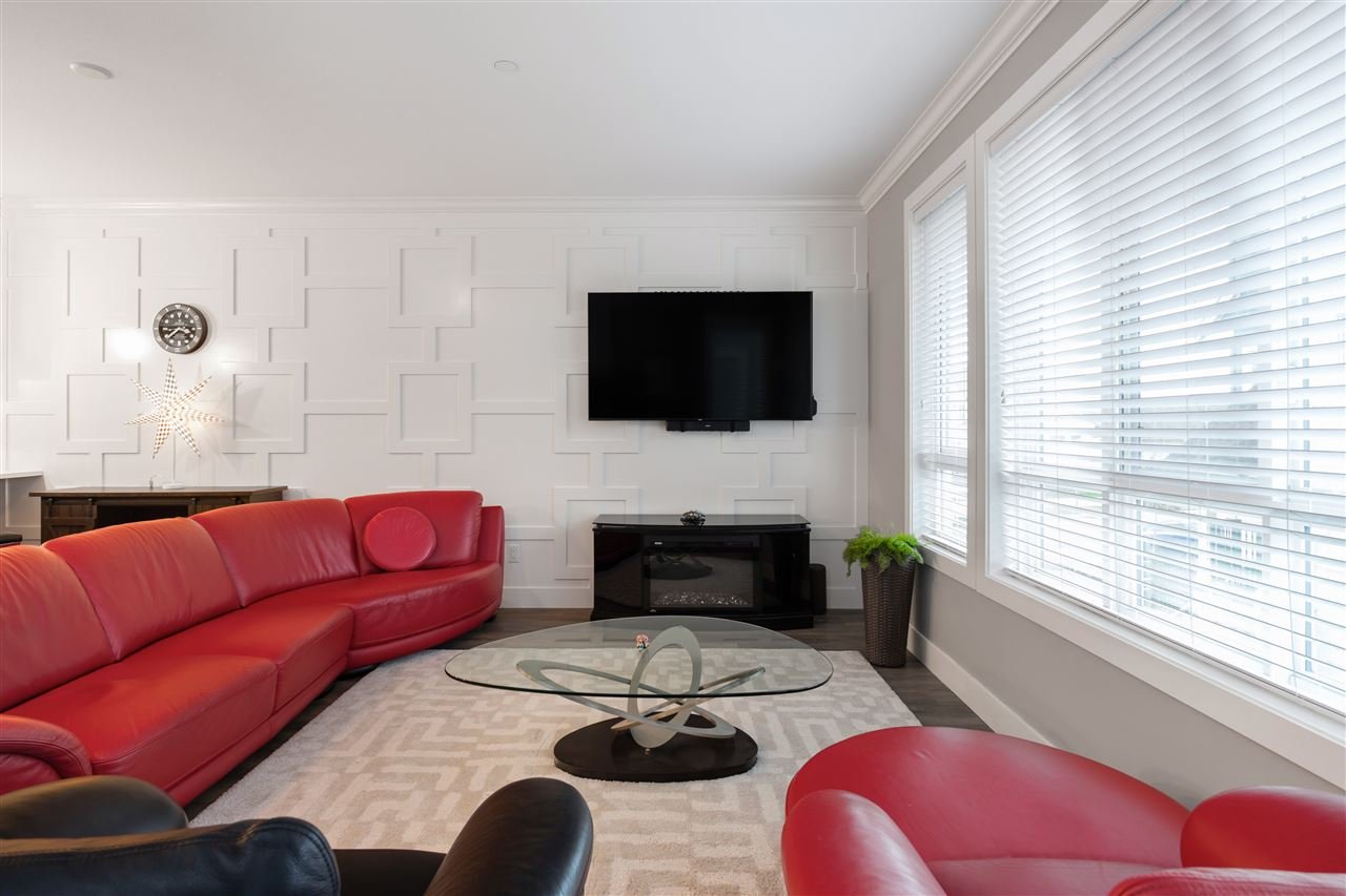 303-1784 Osprey Dr