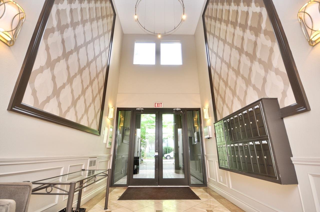 208-3760 W 6th Avenue, Vancouver