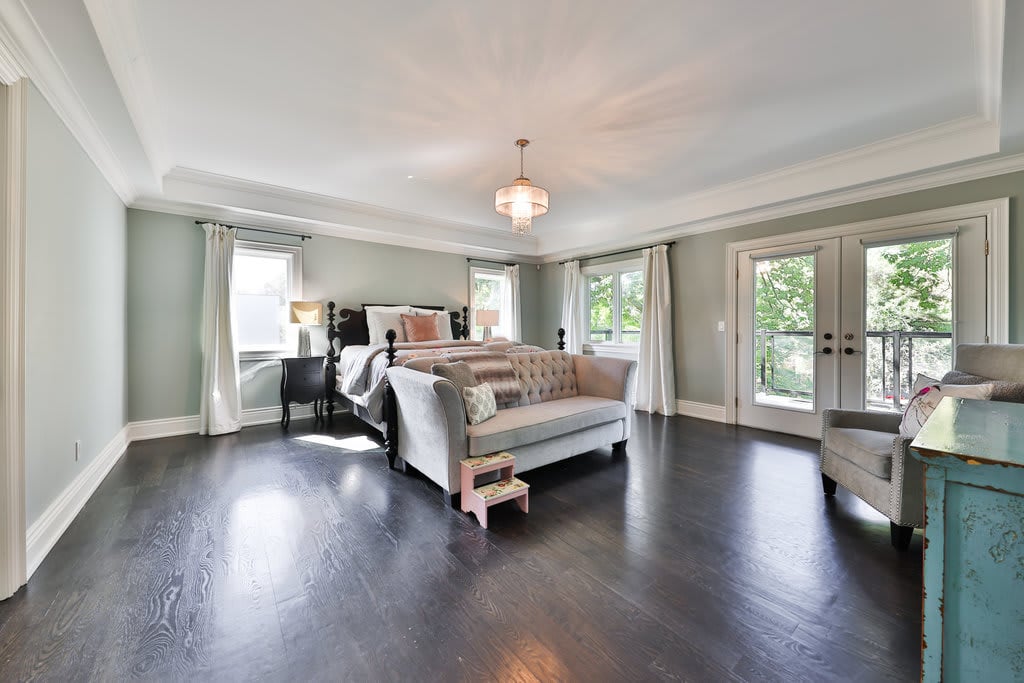2015 Elmhurst Avenue, Oakville