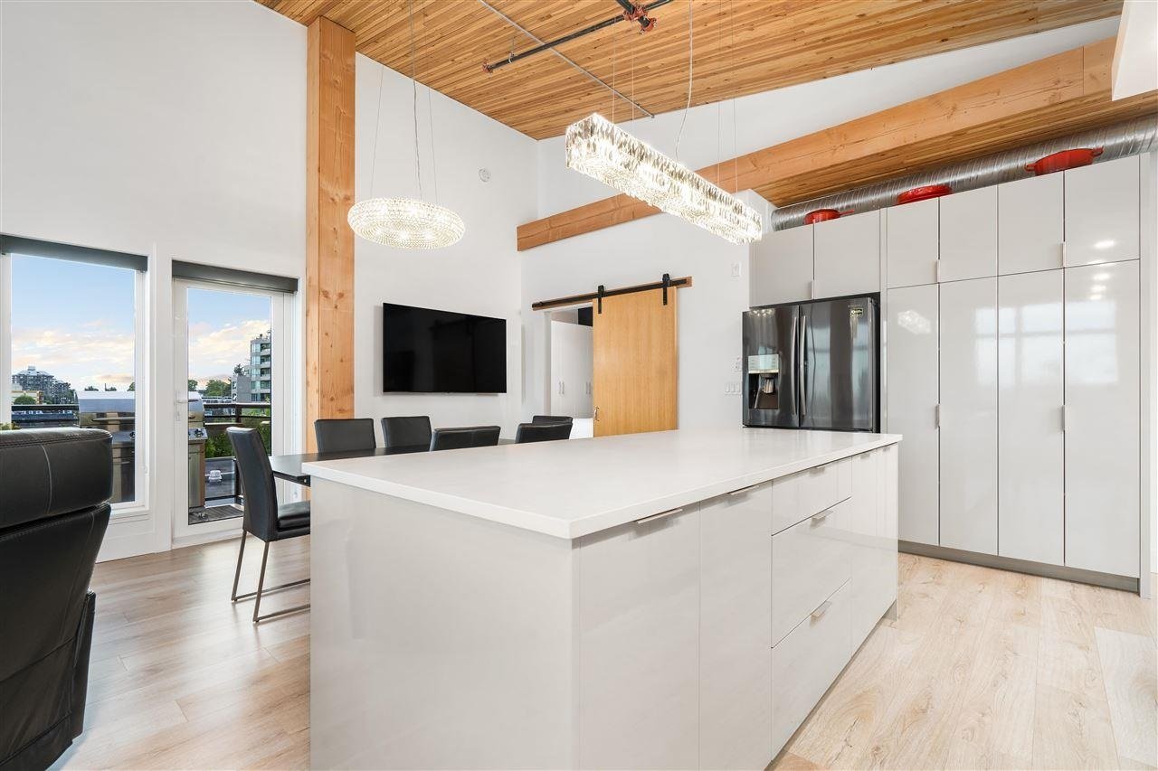 402-4223 Hastings St