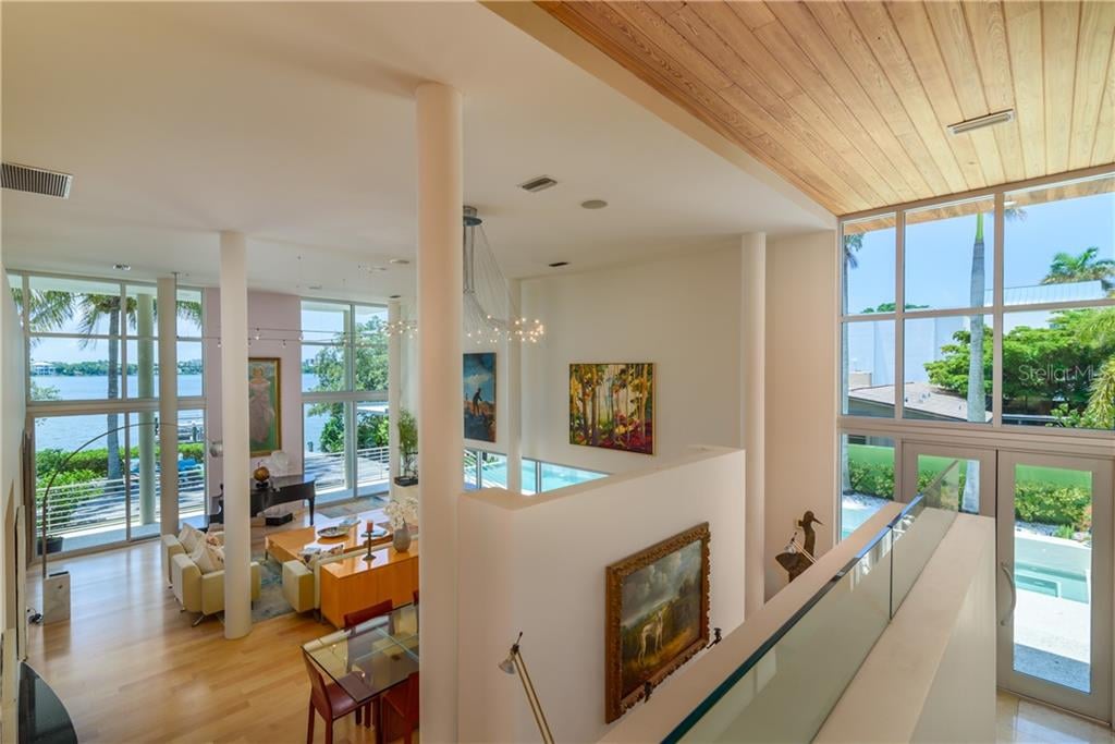 Iconic Contemporary Home in Lido Shores