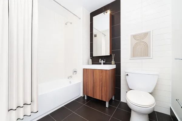 116 John Street, Apt 3501