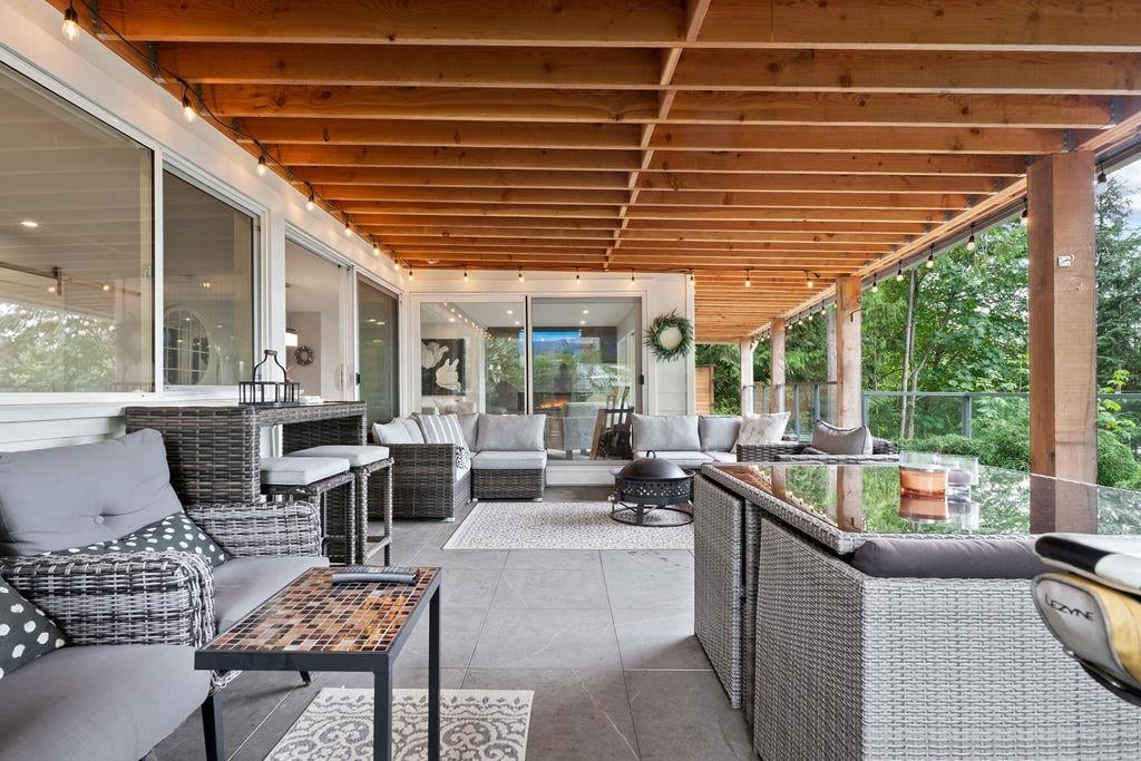 2309 Greenwood Wy