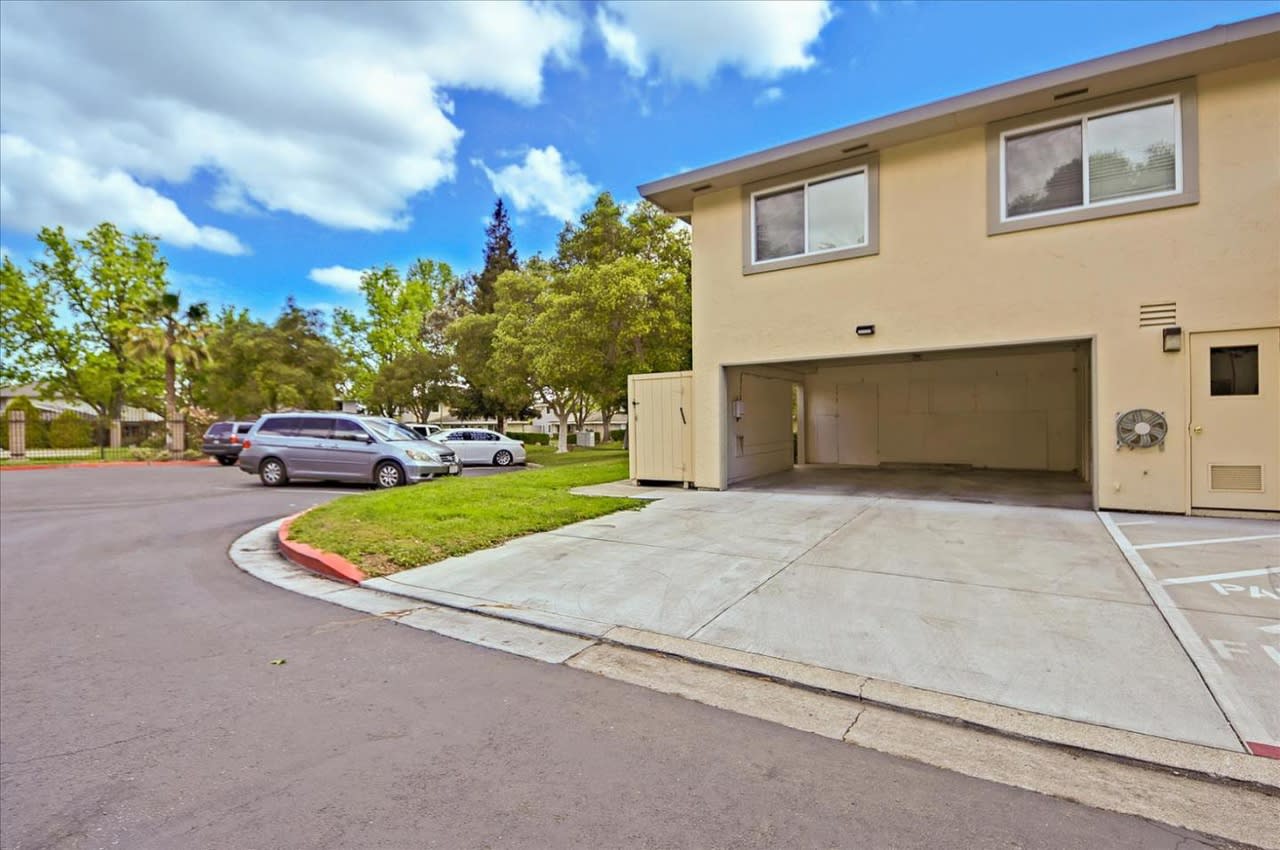 4769 Hatfield Walkway #3