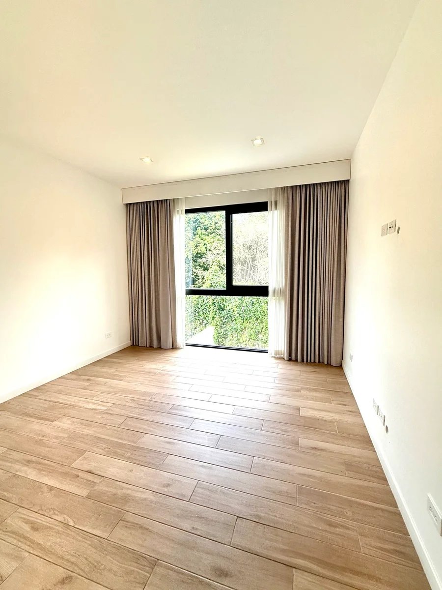 Modern Garden Townhome, Escazu, San Jose