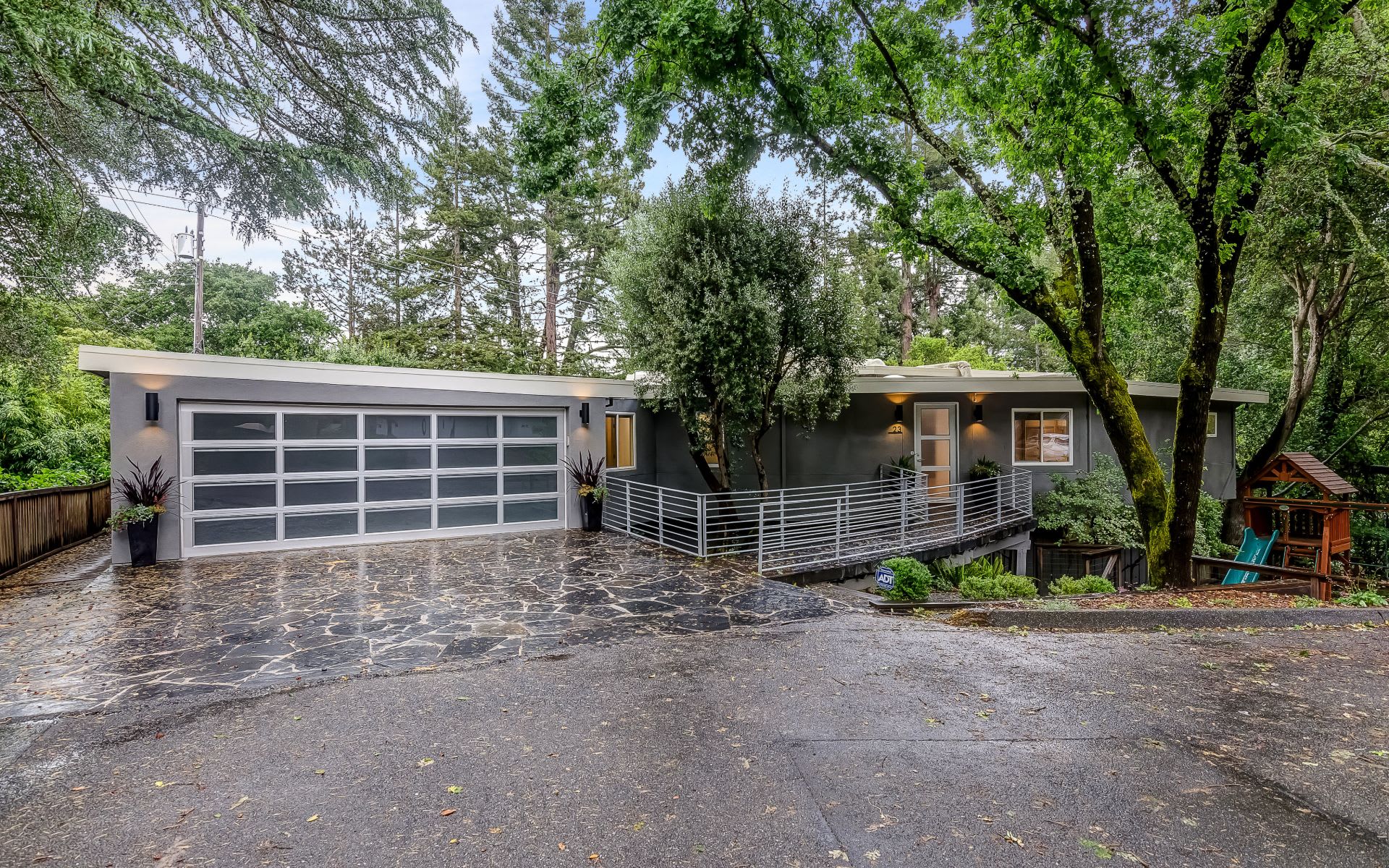 23 Oak Rd