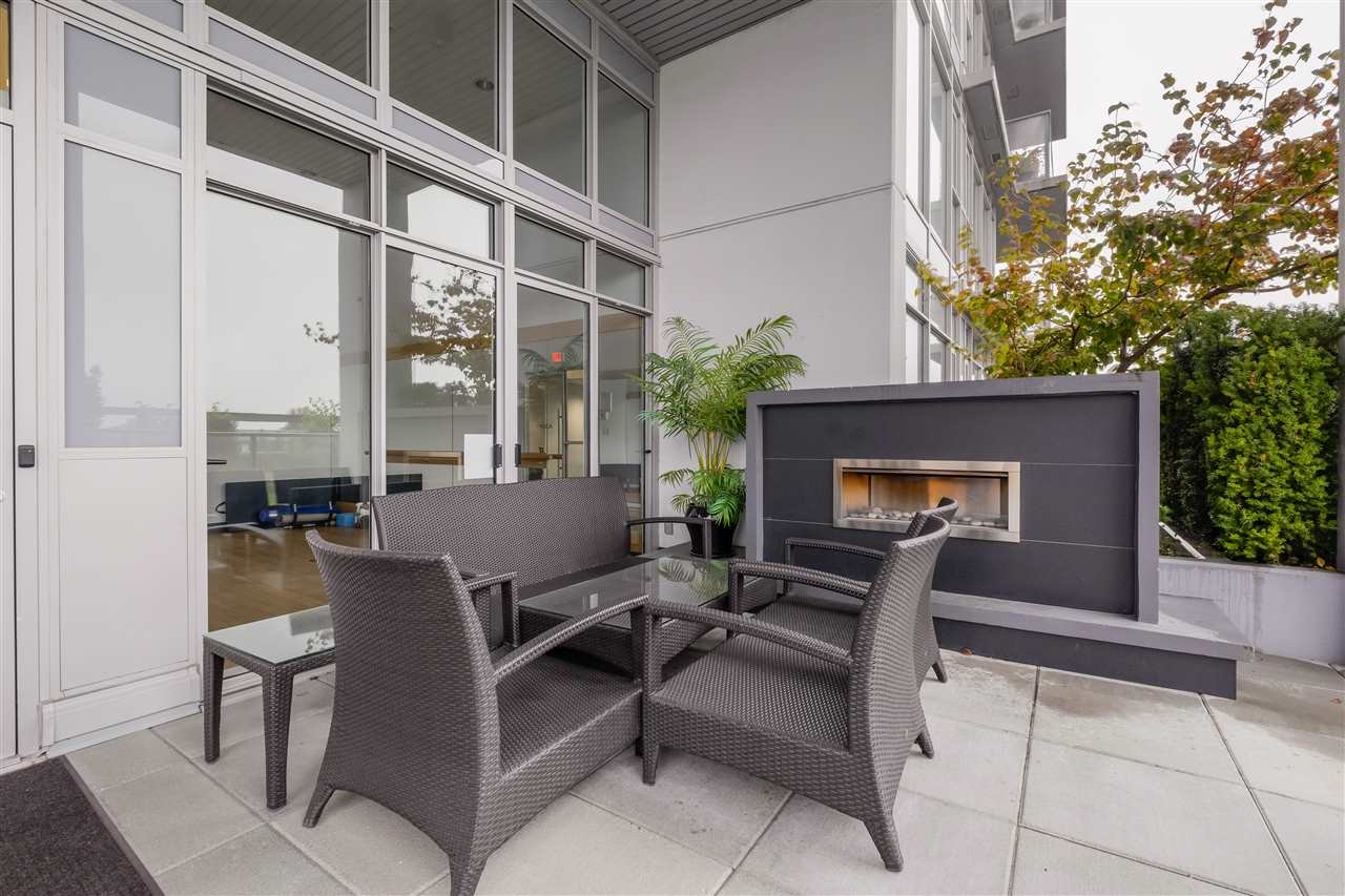 305-958 Ridgeway Ave