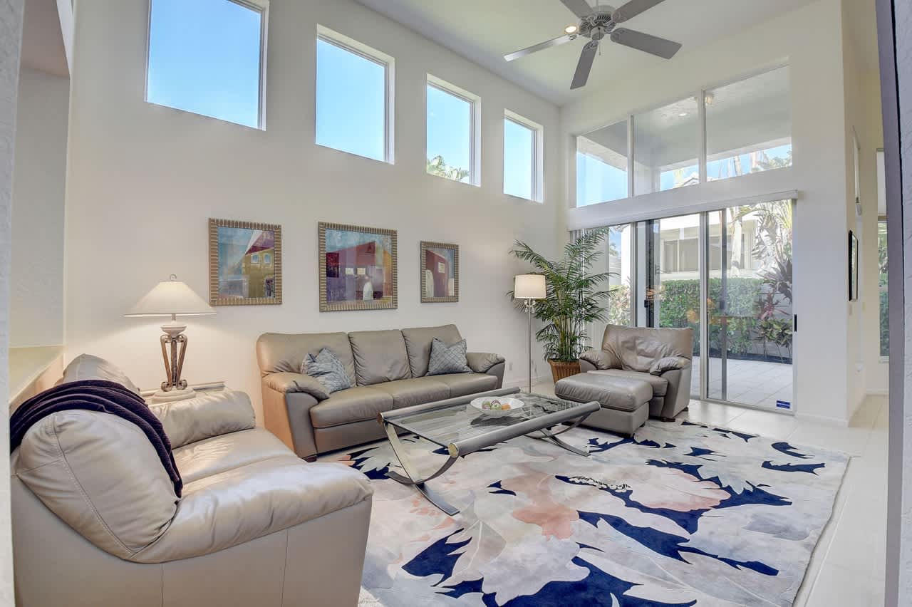 3410 NW 51st Pl