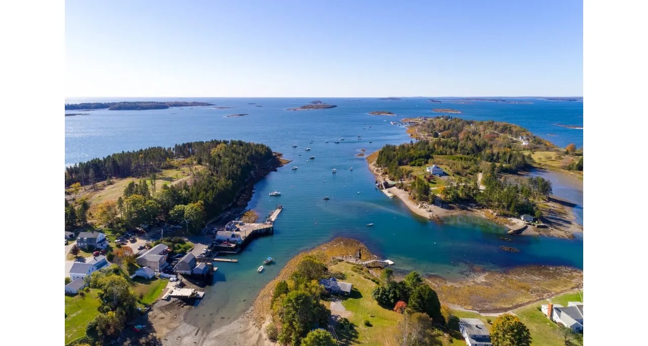 Home for Sale – 11 Harrington Point, Harpswell, ME