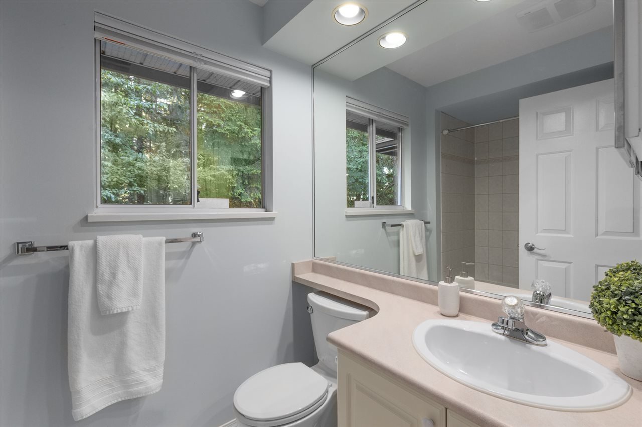 49-103 Parkside Dr