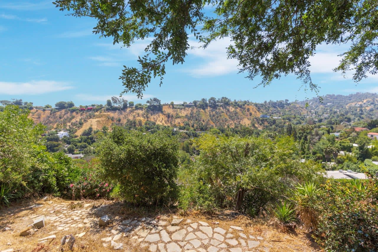 Sprawling View Property