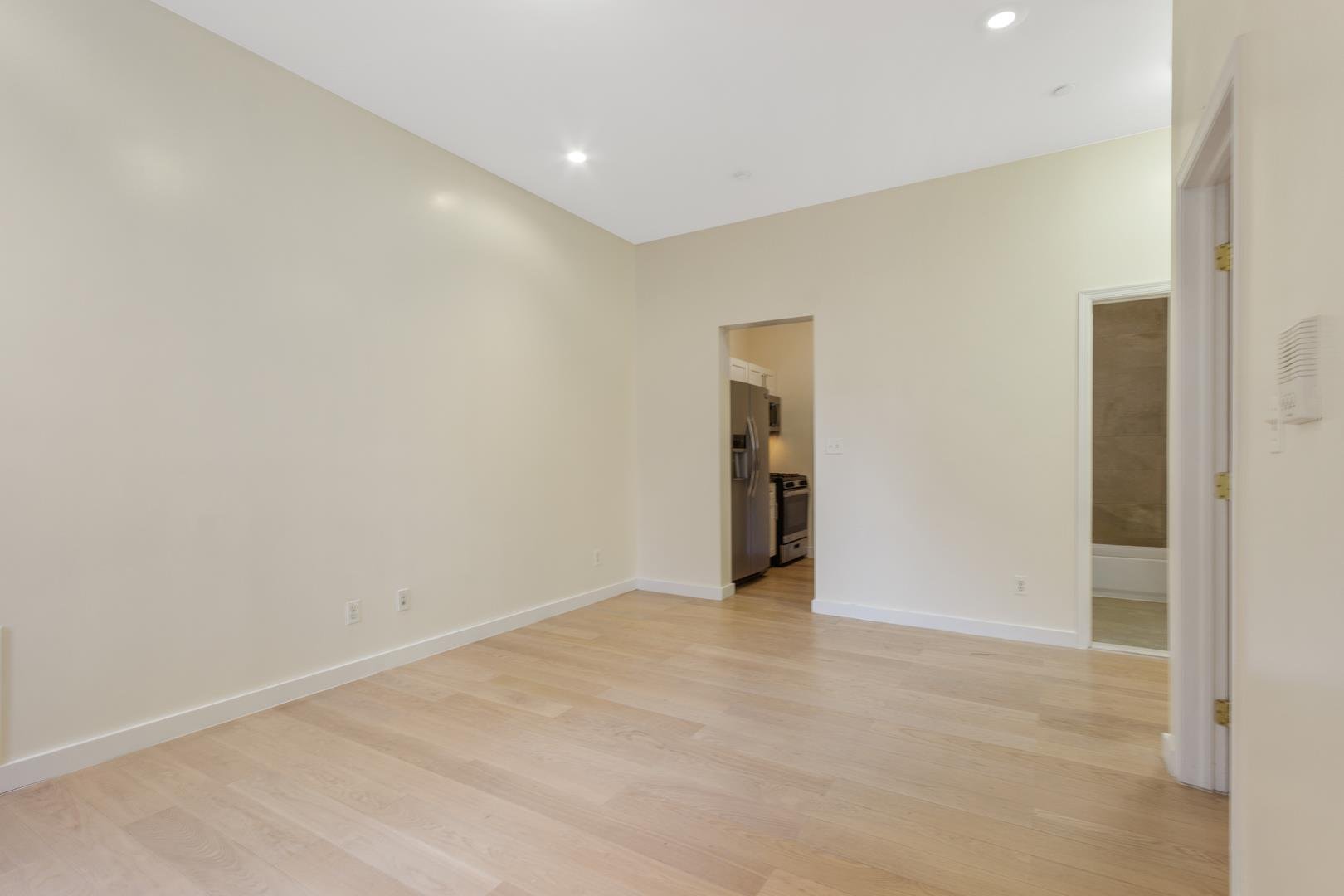 669 East 21st Street, Apt 2-R