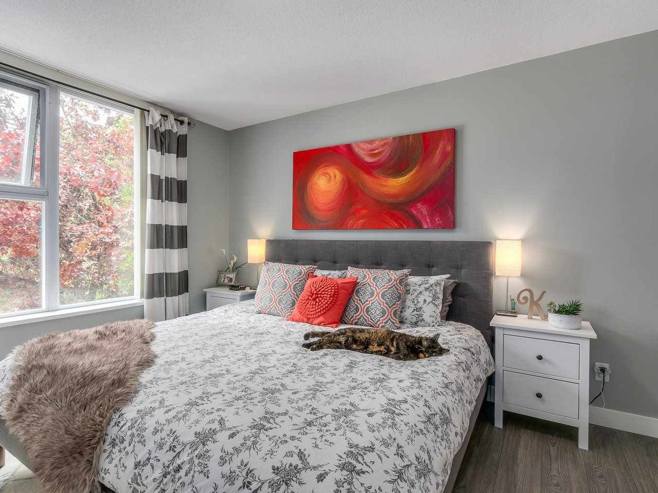 305-235 Guildford Wy