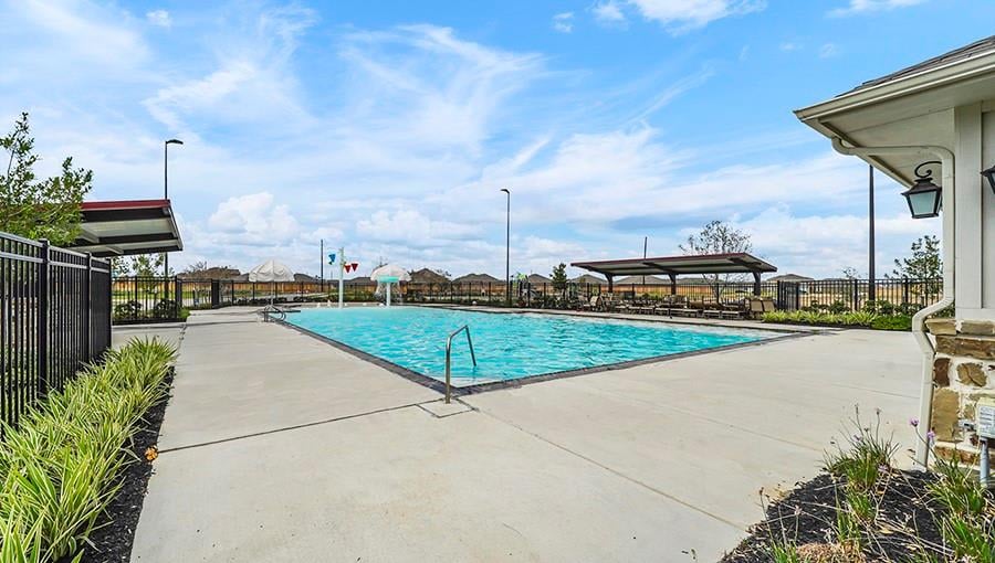 4526 Verona Hills Ln