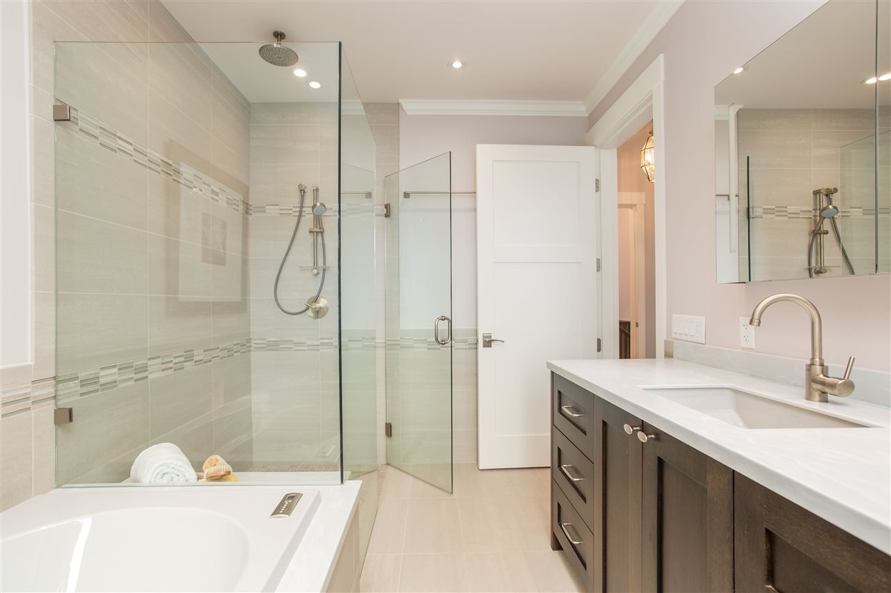 3334 W 39th Avenue, Vancouver