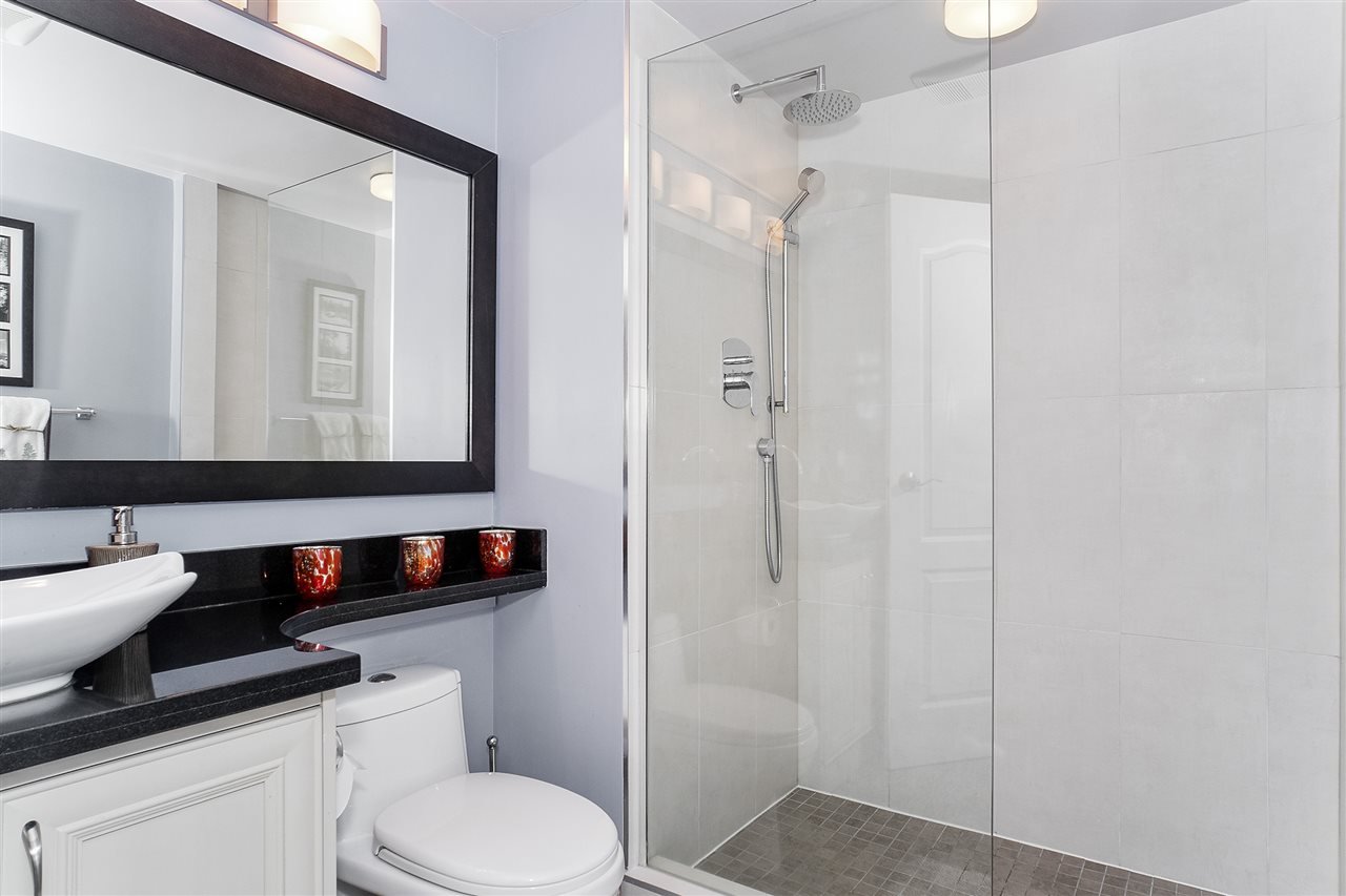 37-2242 Folkestone Wy