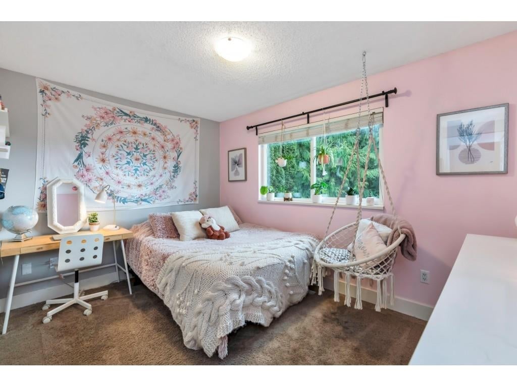 19548 120b Ave