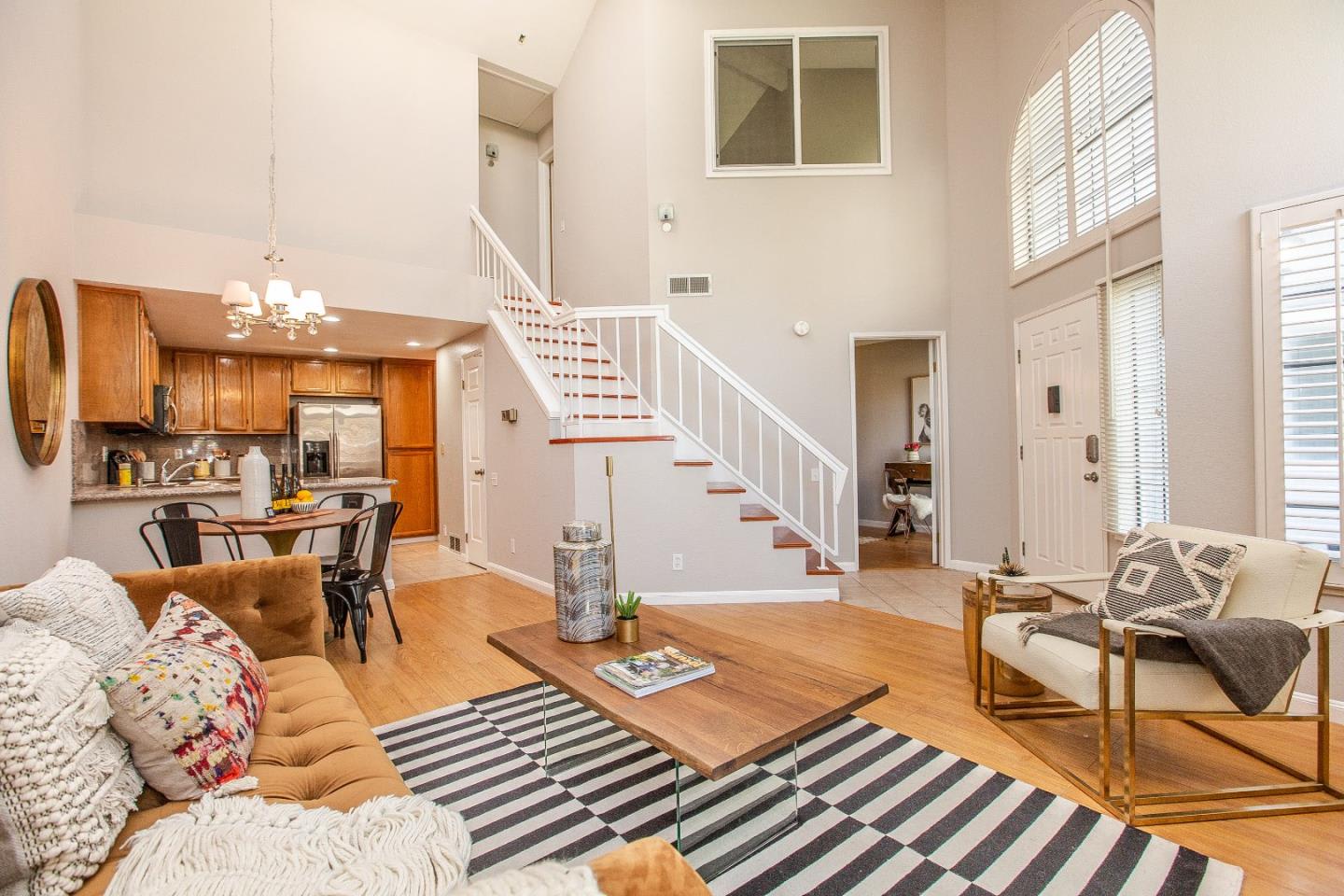 2583 Yerba Bank Ct