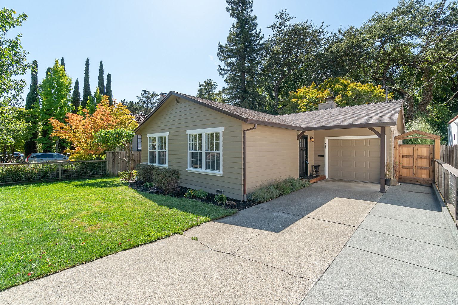 845 Belle Ave