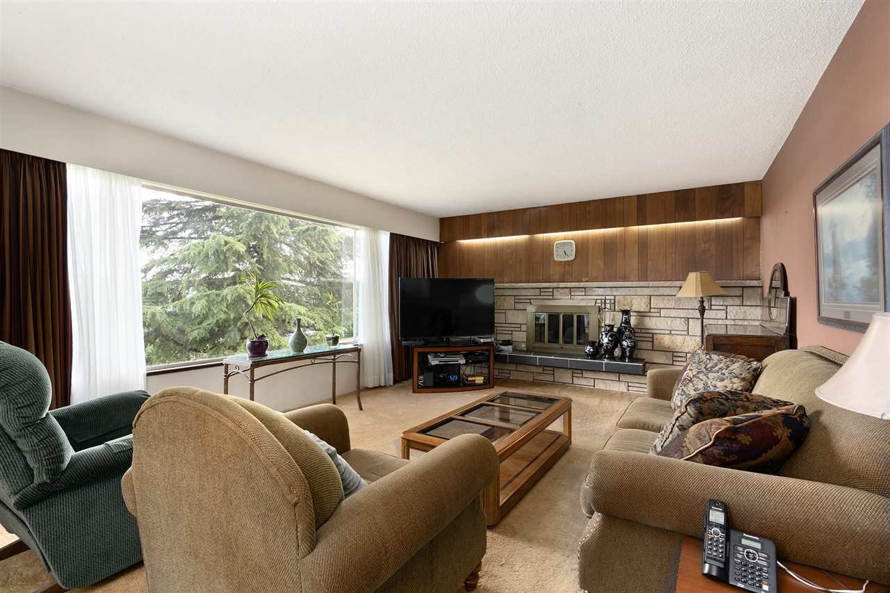 1143 Dansey Avenue, Coquitlam