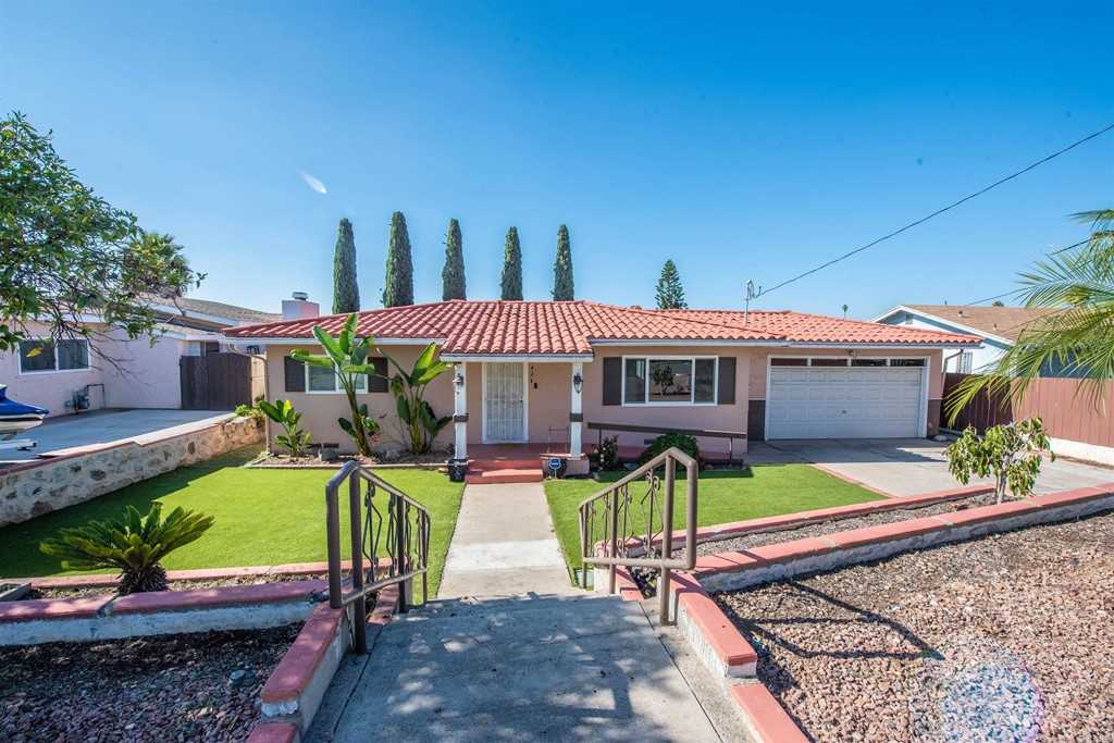 424 La Presa Avenue