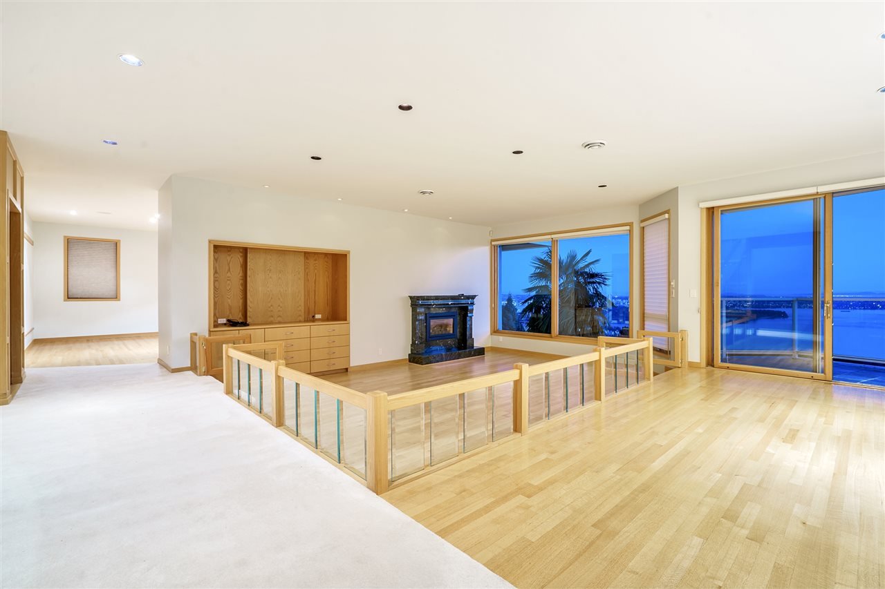 2536 Westhill Dr