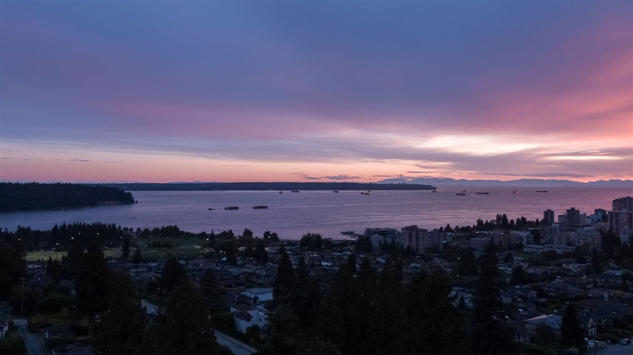975 Leyland Street, West Vancouver