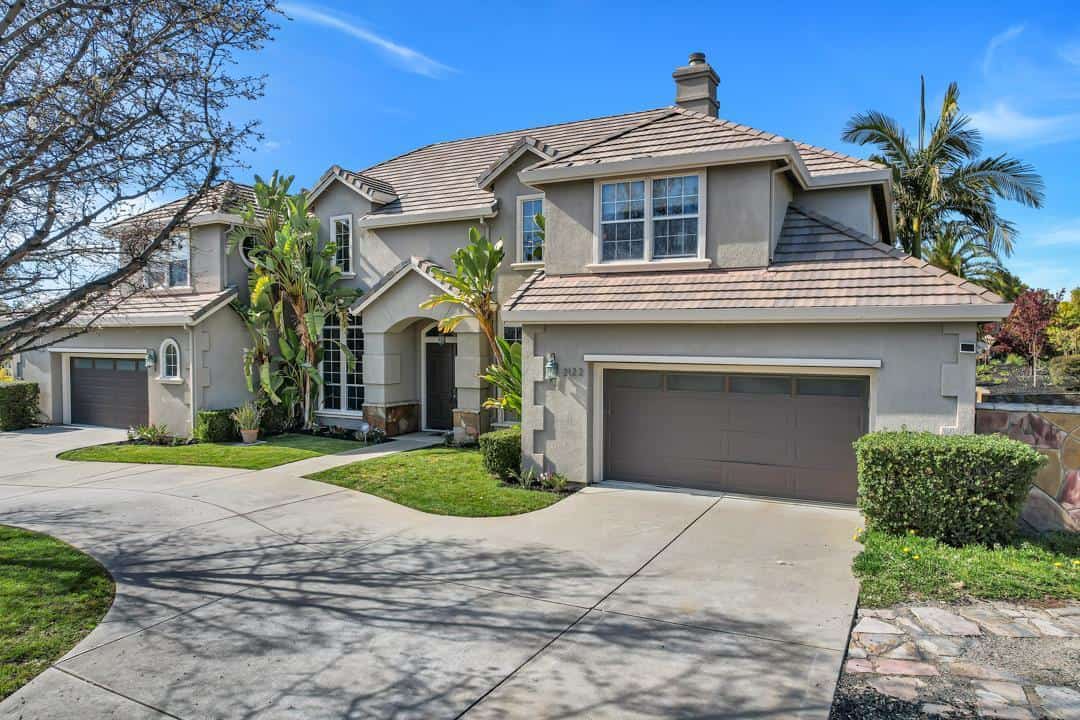 2122 Hillstone Drive • SAN JOSE • 95138