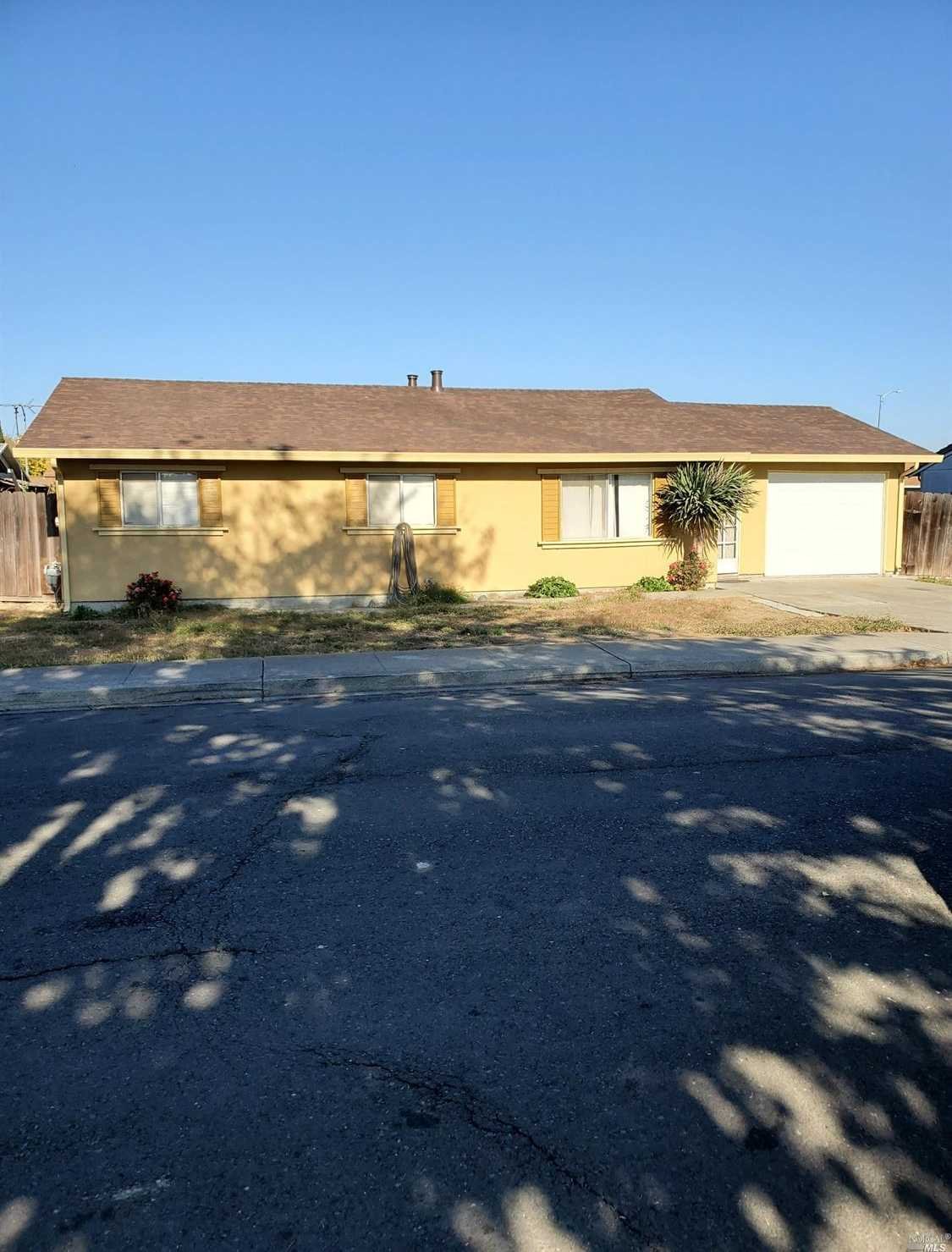 240 Maple Street
