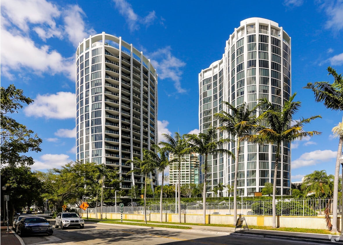 2831 S Bayshore Drive Unit #405