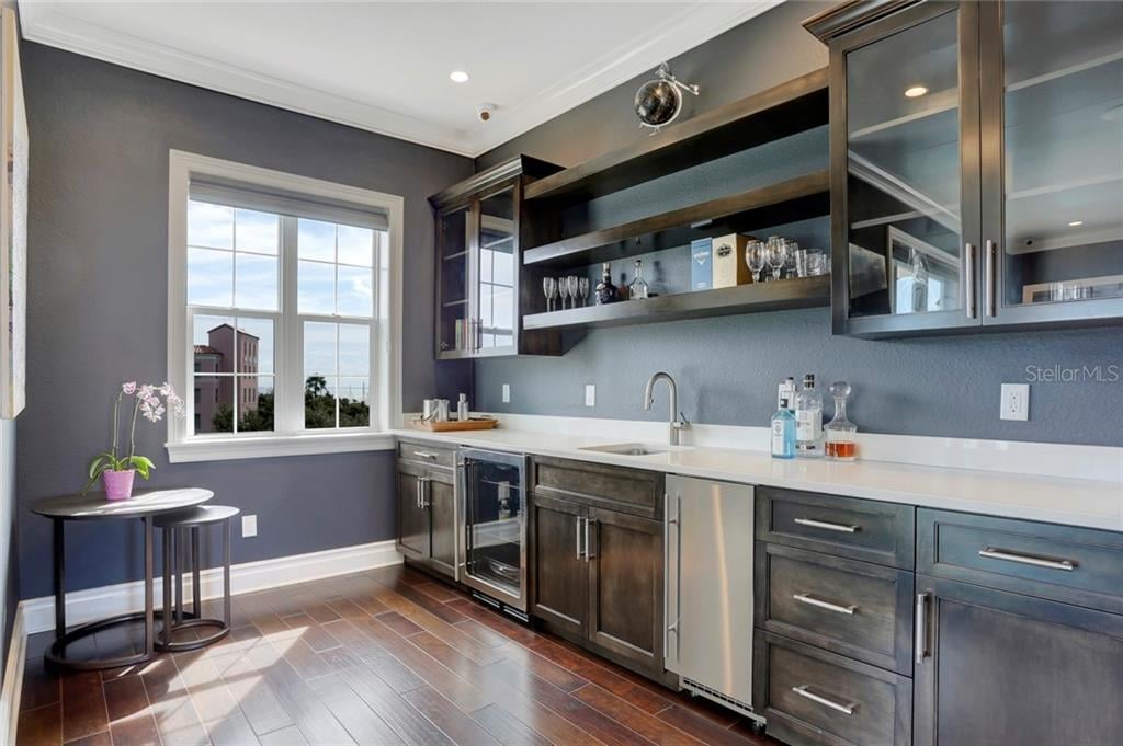 Sophisticated Urban Living