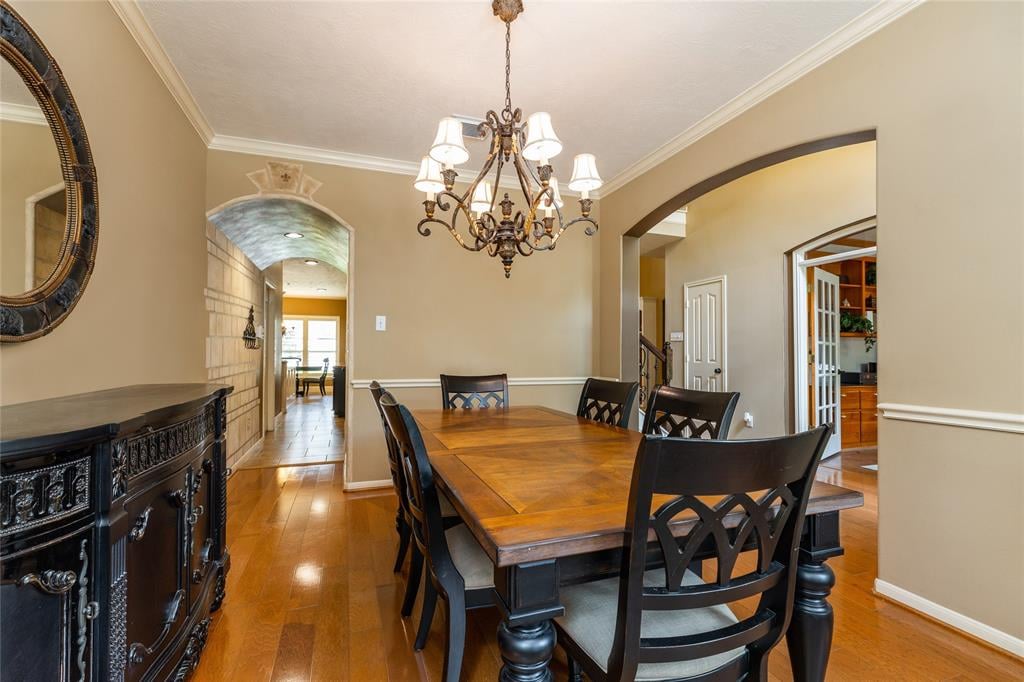 3411 Edmonson Court 