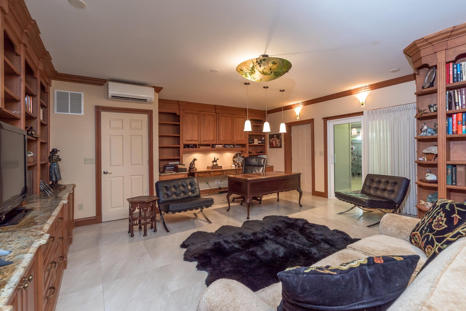 1329 Vista Dr